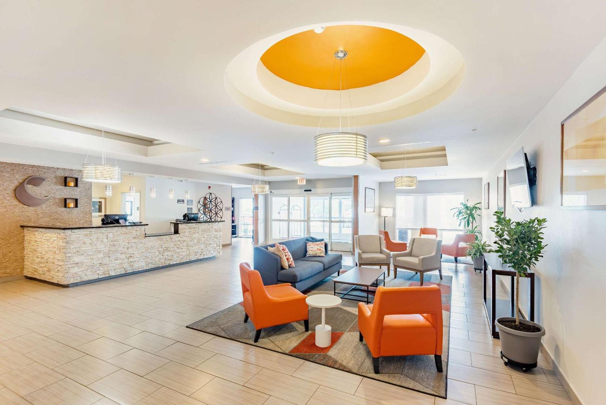 Comfort Suites Denham Springs Exteriör bild